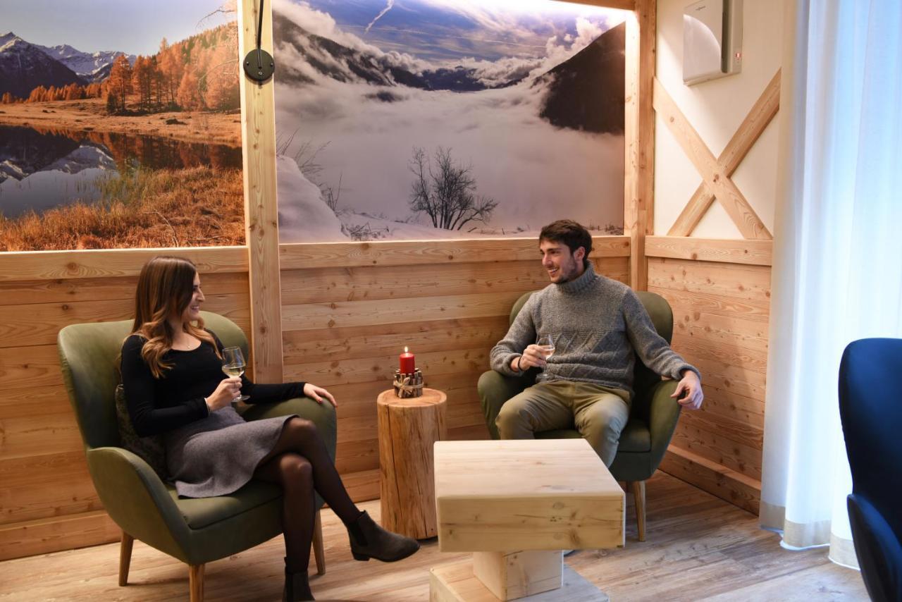 Residence & Wellness 3Mila Пейо Фонти Екстериор снимка