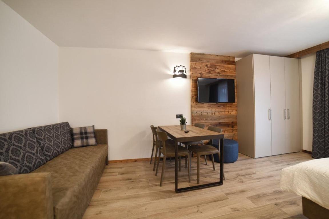 Residence & Wellness 3Mila Пейо Фонти Екстериор снимка